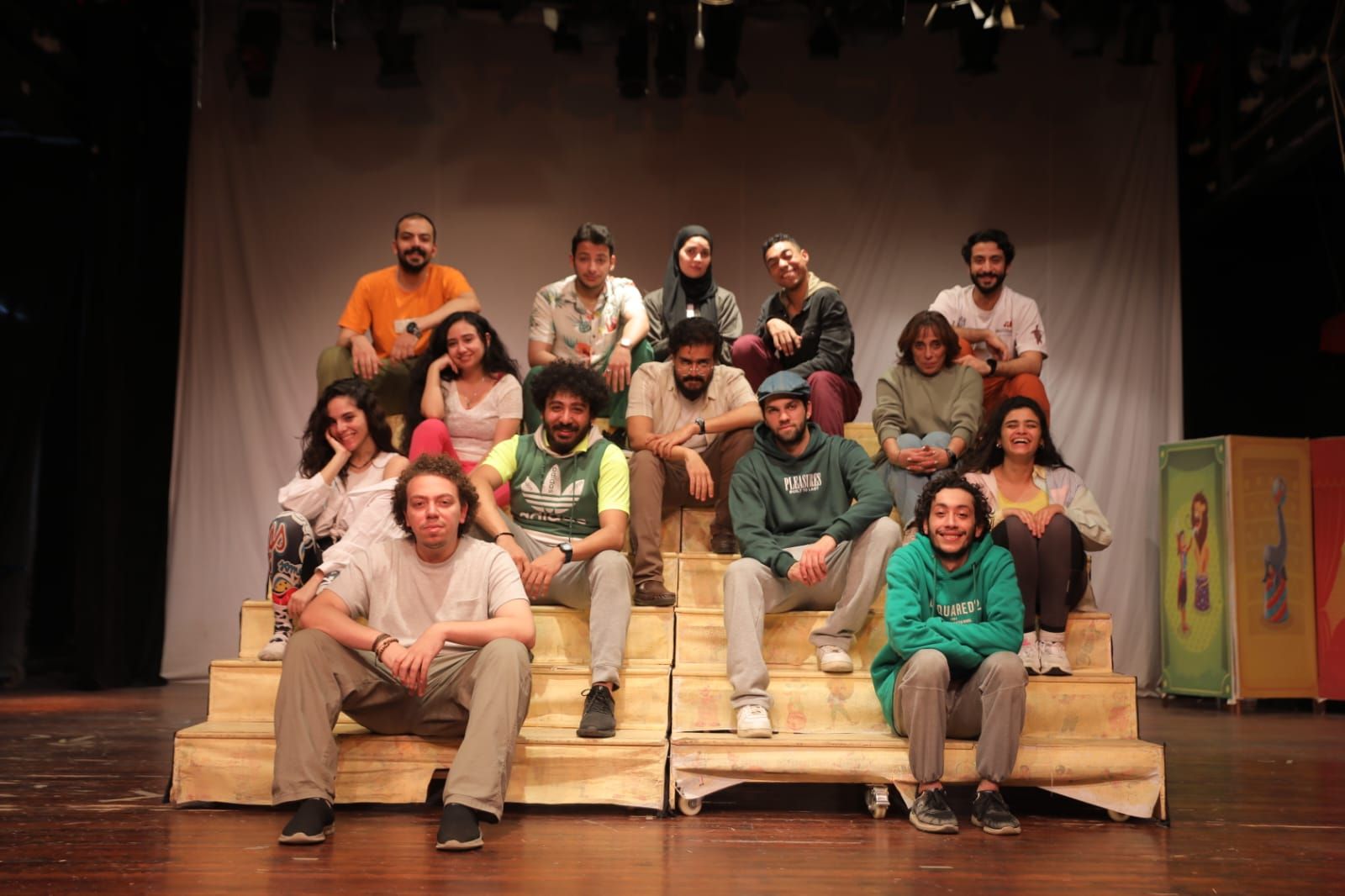 الخميس القادم أول أيام عرض أنوف حمراء في الهناجر