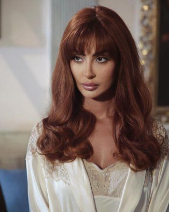 شاهد .. بالصور- من كواليس "عرابة بيروت"..نور الغندور تتألق بدورها "كاميليا"