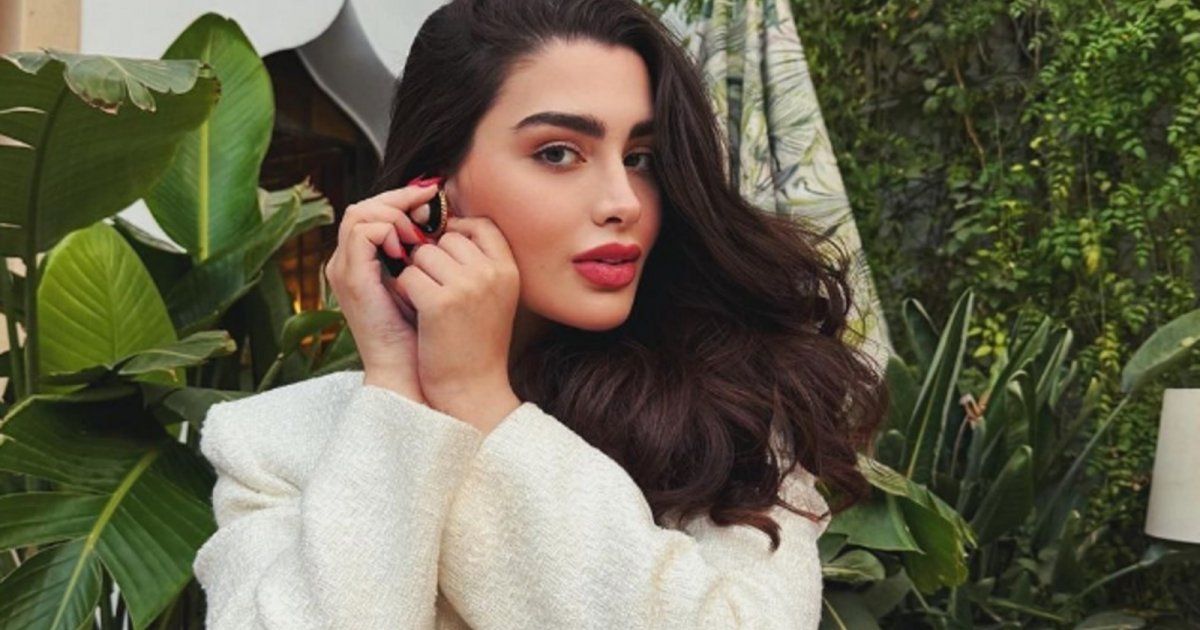 شاهد .. بالكاجوال الهادئ..روان بن حسين تستعرض أنوثتها وجمالها