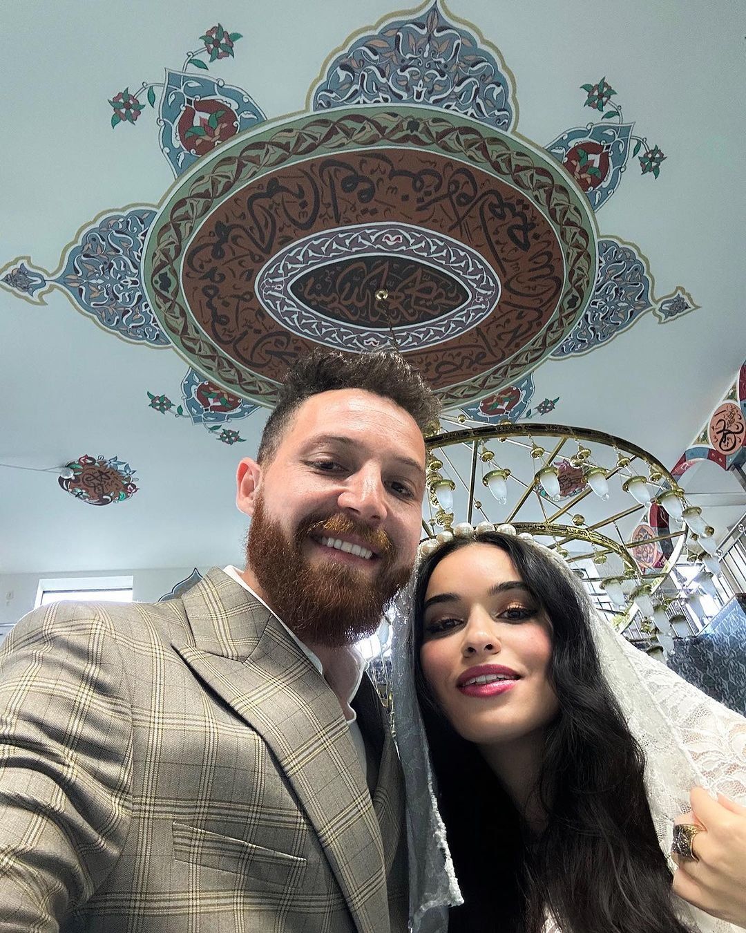 الظهور الأول لزوجة محمود حجازي في مهرجان الجونة