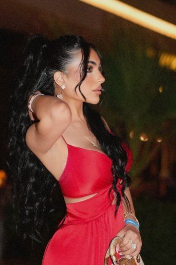 شاهد .. ملكة جمال العرب عام 2018 بإطلالة لافتة بآلاف الدولارات