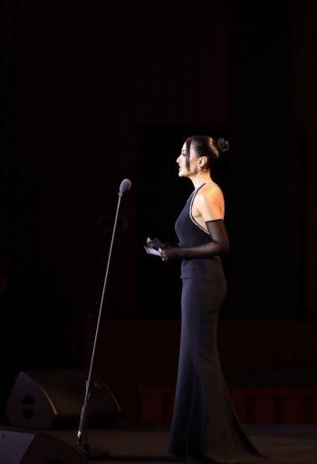 شاهد .. إليكم سعر فستان ناردين فرج الذي تألقت به في ختام مهرجان الجونة