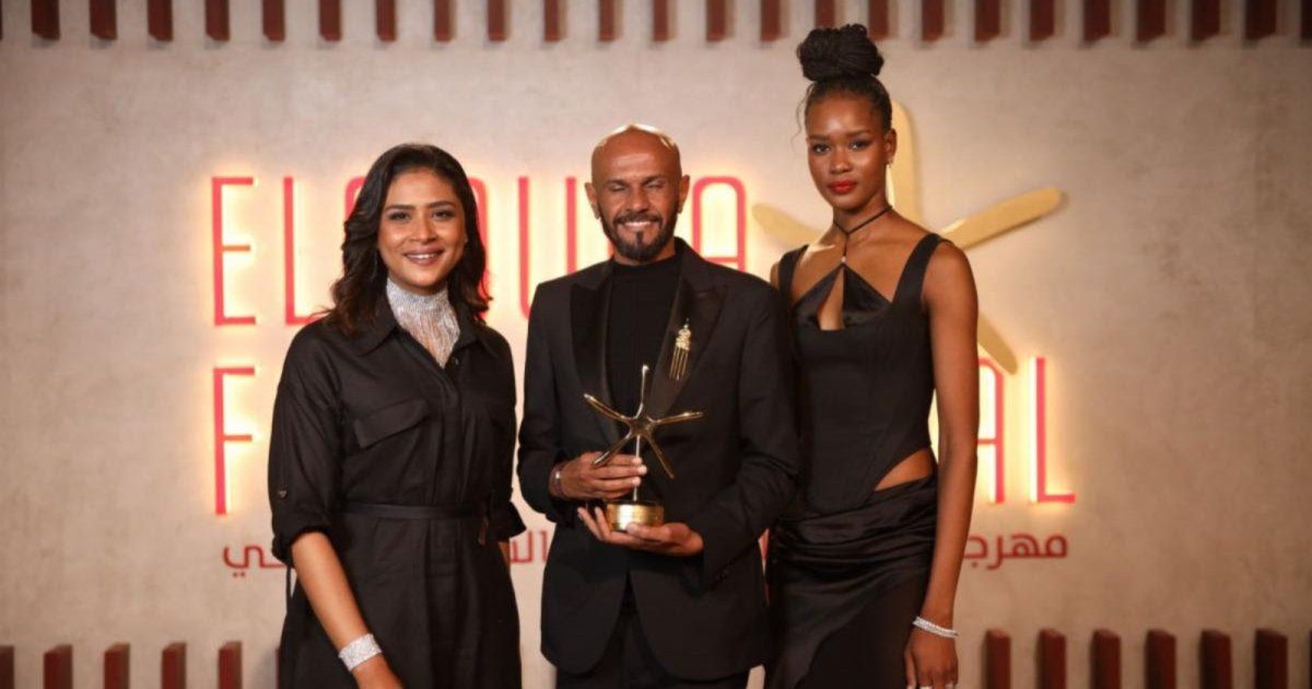 شاهد .. وداعًا جوليا ينال الجائزة رقم 21 في مسيرته