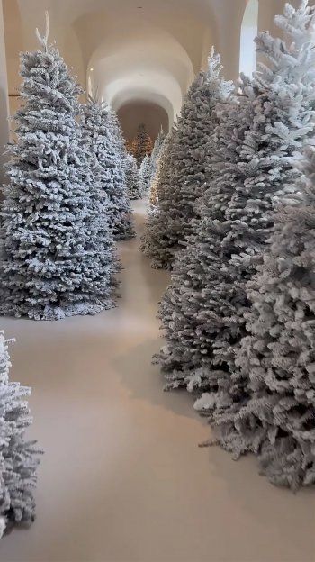 شاهد .. هكذا إحتفلت كيم كارداشيان وكلوي كارداشيان وكايلي جينر بعيد الميلاد