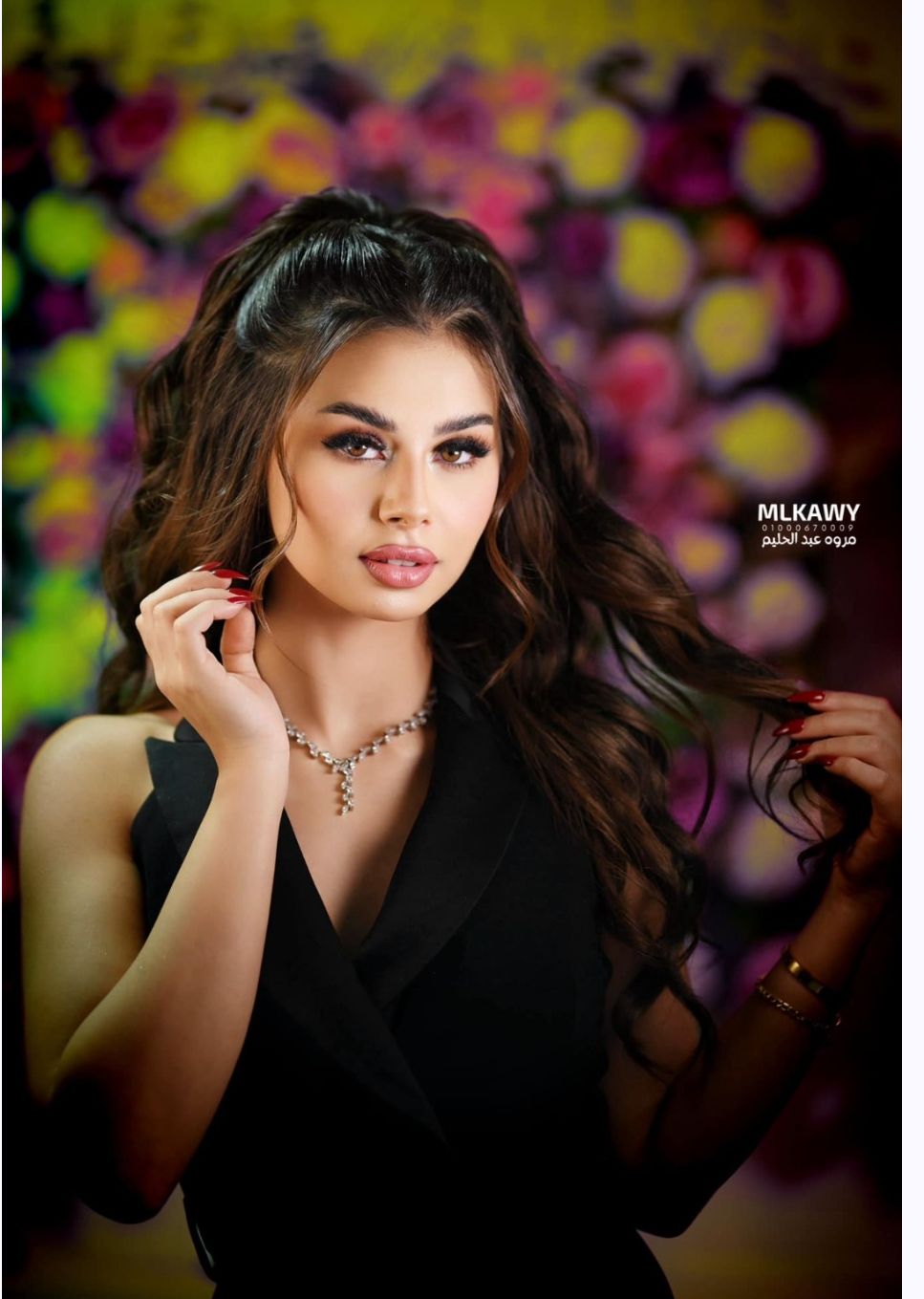 منة عرفة بإطلالة جديدة بتوقيع مروة عبدالحليم وميدو ملكاوي