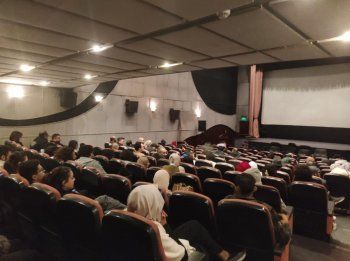 شاهد .. إقبال جماهيري على عرض فيلم نب تاوي في مهرجان القاهرة الدولي للفيلم القصير