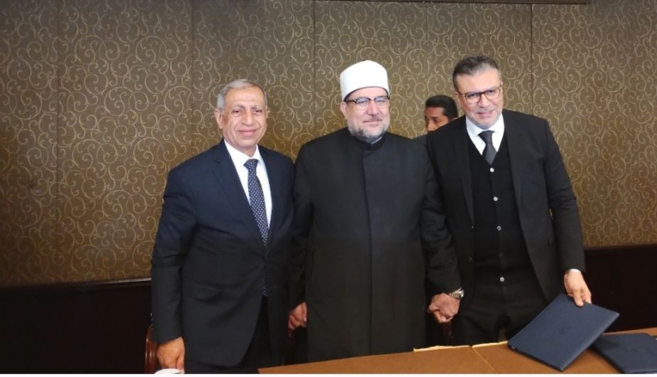 الليثي وعبد الغفار يشهدا توقيع بروتوكول تعاون بين إذاعات التعاون الإسلامي والأكاديمية البحرية