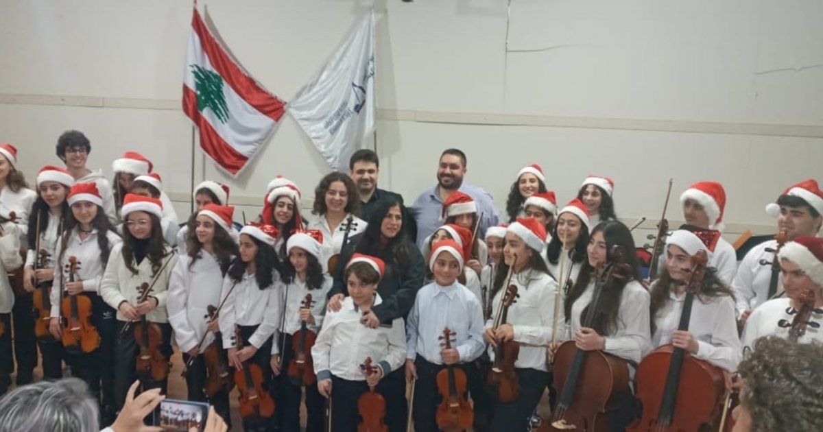 شاهد .. طلاب الكونسرفتوار يحتفلون بعيد الميلاد.. لبنان الأمل