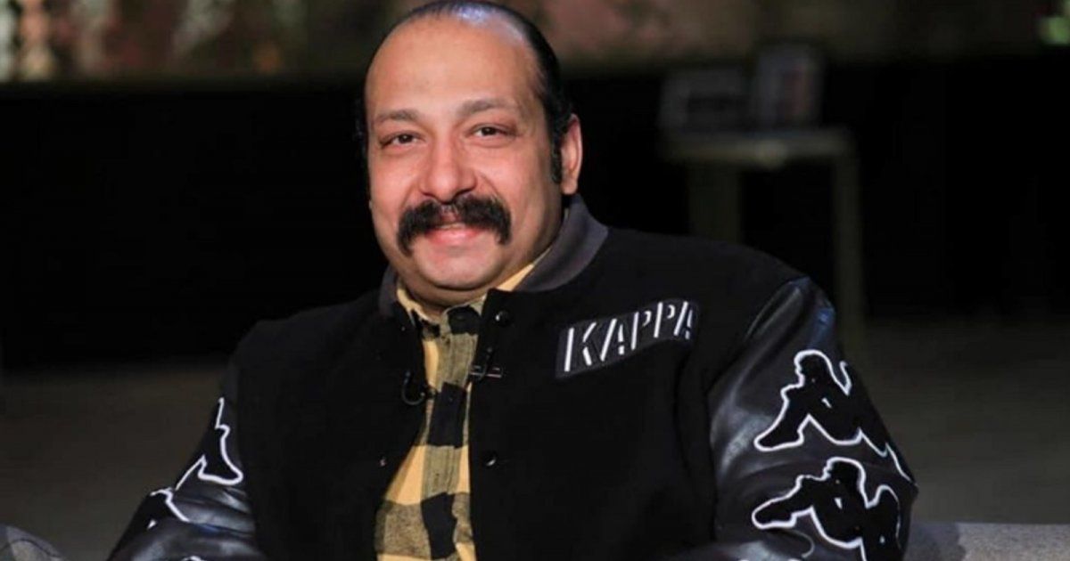 شاهد .. بصور من الكواليس..محمد ثروت يحمس الجمهور ويكشف عن موعد عرض "كارت شحن"