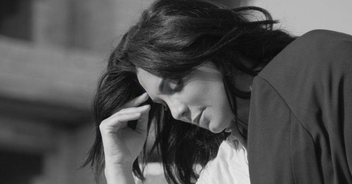 شاهد .. بكلمات وصورة مؤثرة.. سلاف فواخرجي تستذكر والدتها الراحلة