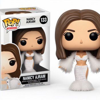 شاهد .. إطلاق دمية على شكل نانسي عجرم في " تيجي ننبسط "