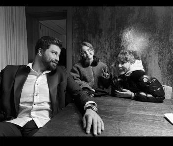 شاهد .. بصرة عائلية مليئة بالحب..معتصم النهار يعايد إبنته ساندرا بيوم ميلادها بهذه الكلمات الجميلة