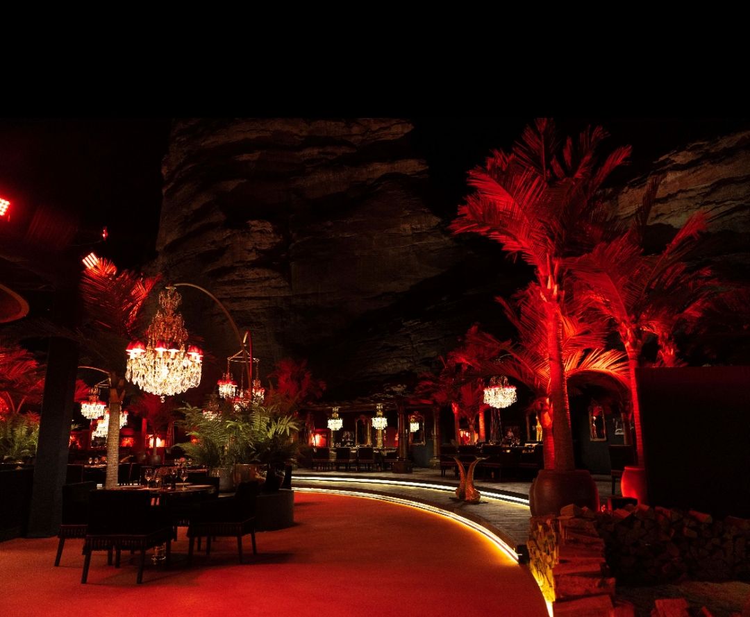 لحظات العُلا تعد الضيوف بـتجارب مذهلة خلال احتفالات العام الجديد