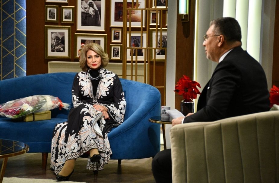 أحمد عز وروجينا ومي كساب .. وسوسن بدر وروجينا وأشرف زكي .. في سهرة رأس السنة علي قناة الحياة