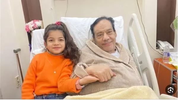 السنة بتقفل على مرض حلمي بكر: ربنا يشفيه