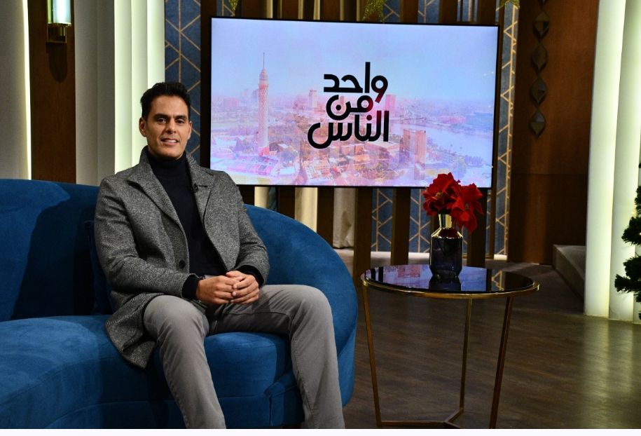 أحمد عز وروجينا ومي كساب .. وسوسن بدر وروجينا وأشرف زكي .. في سهرة رأس السنة علي قناة الحياة