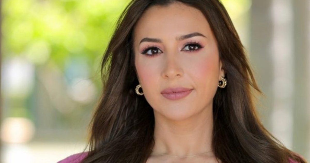 شاهد .. جنات تشوق محبيها لأغنيتها الجديدة "الشمخ الجواني" بإطلالة جريئة بالشورت-بالصورة