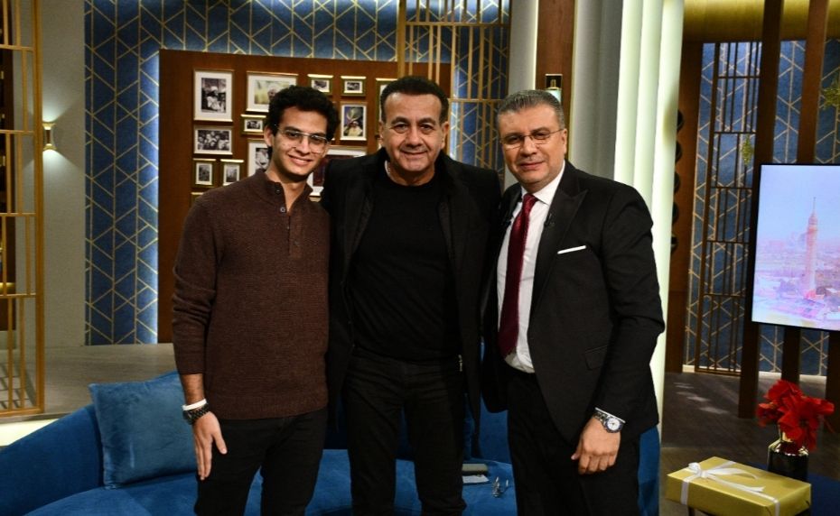 أحمد عز وروجينا ومي كساب .. وسوسن بدر وروجينا وأشرف زكي .. في سهرة رأس السنة علي قناة الحياة