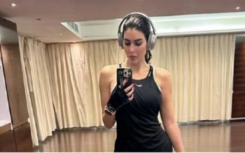 شاهد .. ياسمين صبري تخطف الأنظار بأناقتها من النادي الرياضي