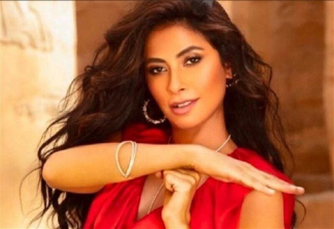 أغنية روبي الجديدة.. اثارت الجدل بالإيحاءات الجنسية ونقابة الموسيقيين تجتمع بشكل عاجل