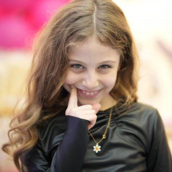 شاهد .. بلال شحادات يحتفل بعيد ميلاد إبنته وجمالها يخطف الأنظار-بالصور