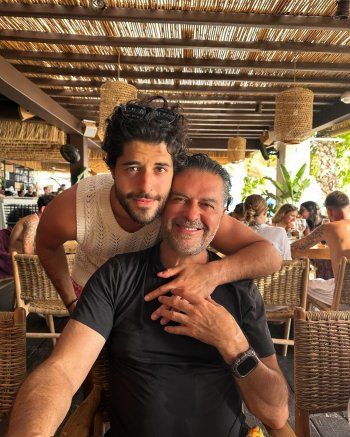 شاهد .. بالصور- خالد علامة ووالده راغب علامة يقضيان وقت ممتع في أجواء عائلة مميزة