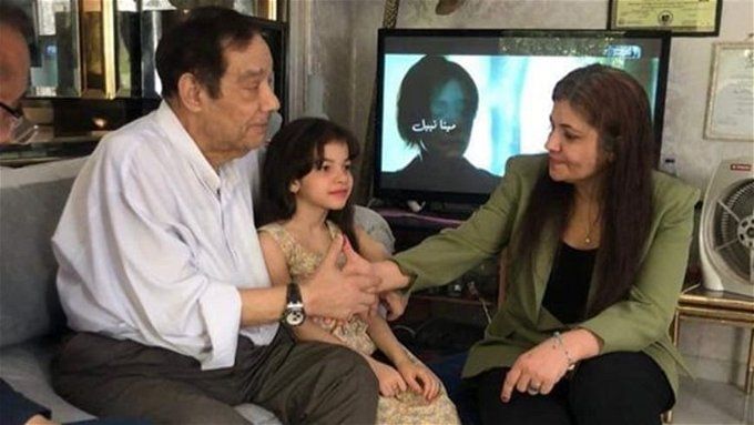 خناقة مصطفى كامل وزوجة حلمي بكر: مش عاوز أتكلم عشان هخرب الدنيا