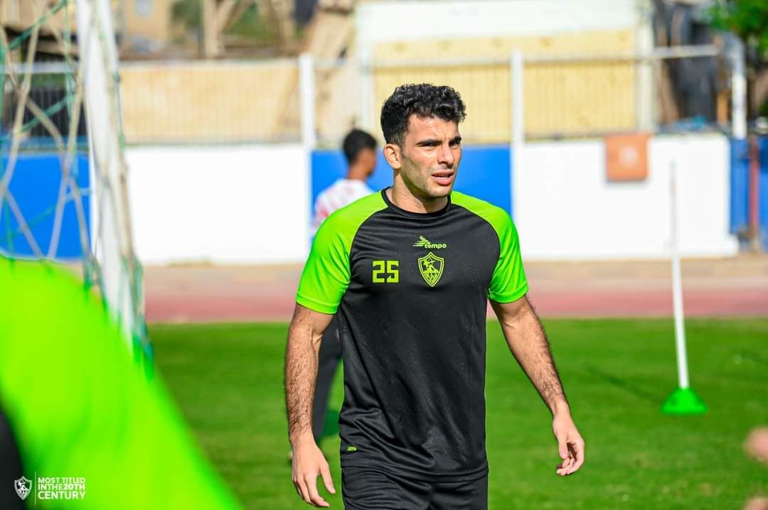 حازم إمام: “موافق على رحيل أحمد سيد زيزو عن الزمالك”