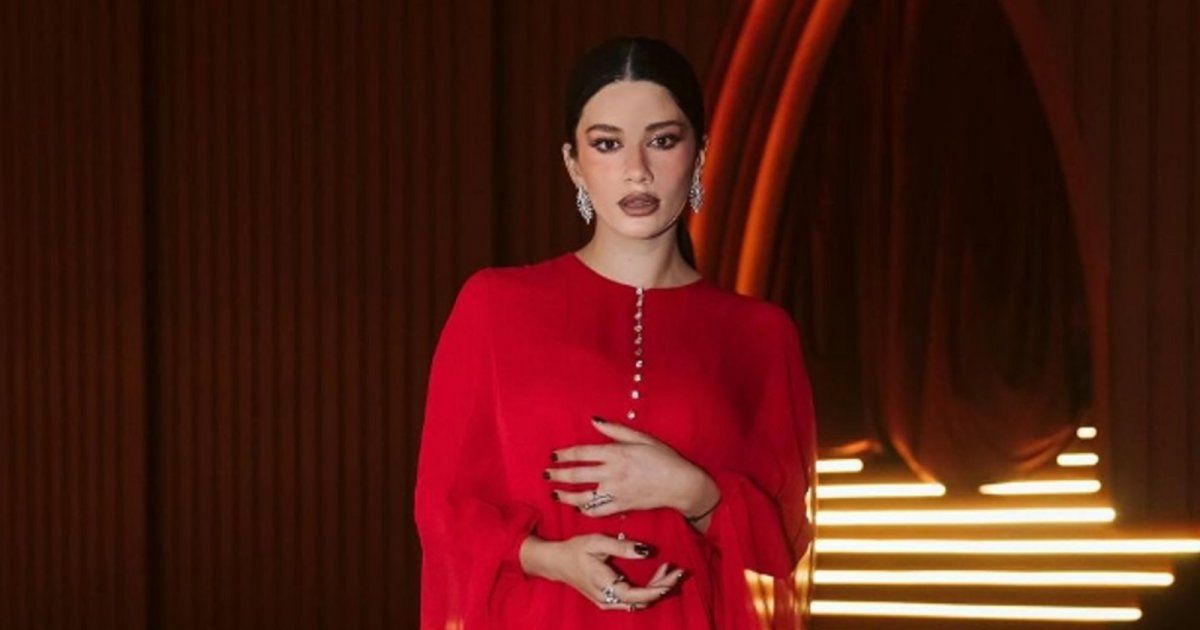 شاهد .. بالصور- بإطلالة كاجوال مميزة..سينتيا خليفة تتألق بجمالها