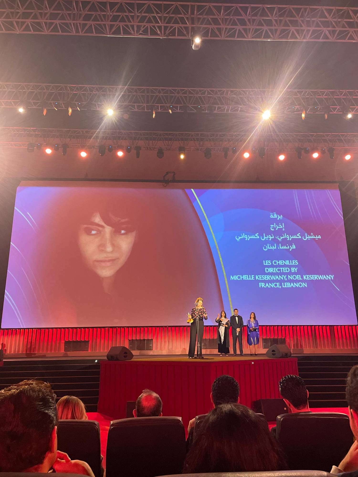 يابتوع السينما المصرية: اتفرجوا علي سينما البنتين دول