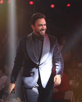 شاهد .. بالفيديو - نادر الأتات يتألق بأجمل حفلات رأس السنة في لبنان .. وسط حضور جماهيري ضخم من مختلف الجنسيات