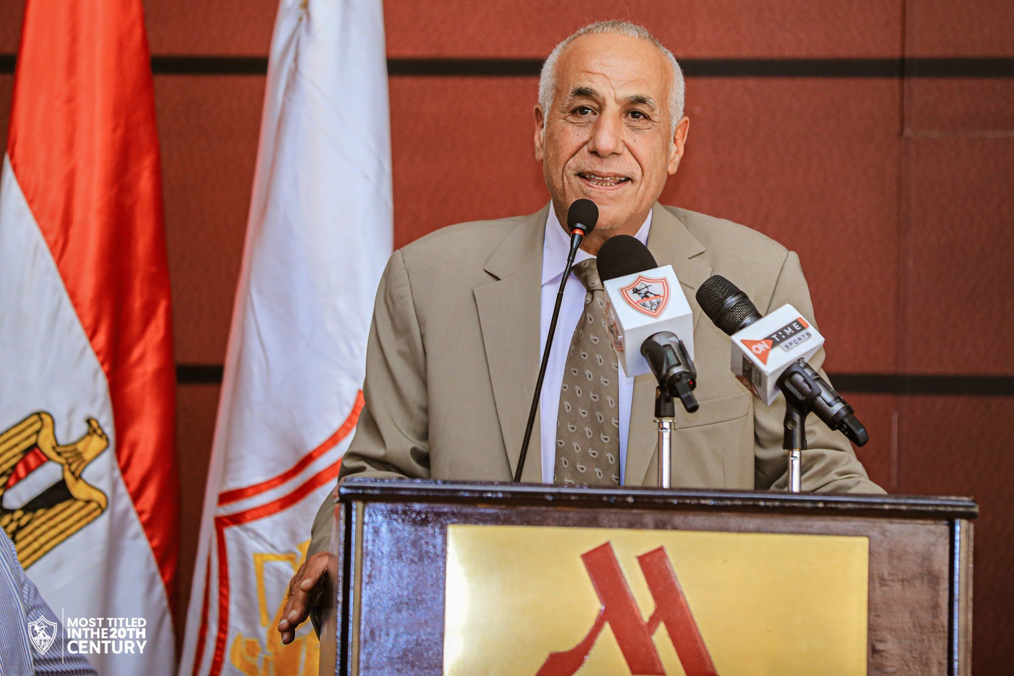 استقالة داخل الزمالك بسبب عدم الاتفاق مع حسين لبيب