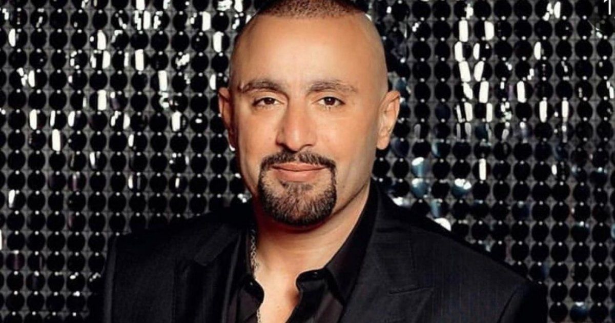 شاهد .. بالفيديو - أحمد السقا يتلقى لكمات على وجهه