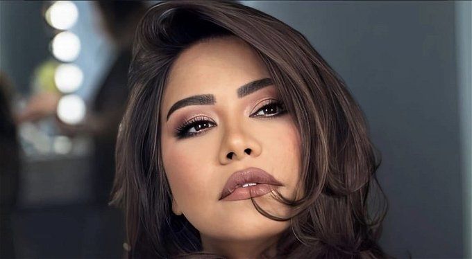 أول ظهور لشيرين عبد الوهاب بعد الطلاق.. رقصت بجنون في حفل دبي