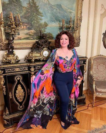 شاهد .. إلهام شاهين : يسألوني عن سر جمالي ورشاقتي .. وهذا السبب - بالصور