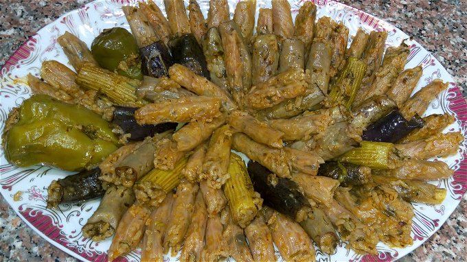 أخبار مصر | وفاة أب وابنه في الشرقية.. السبب طبق محشي اعرف التفاصيل