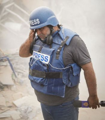 شاهد .. كندة علوش تعزي المراسل الصحفي وائل دحدوح في إستشهاد إبنه