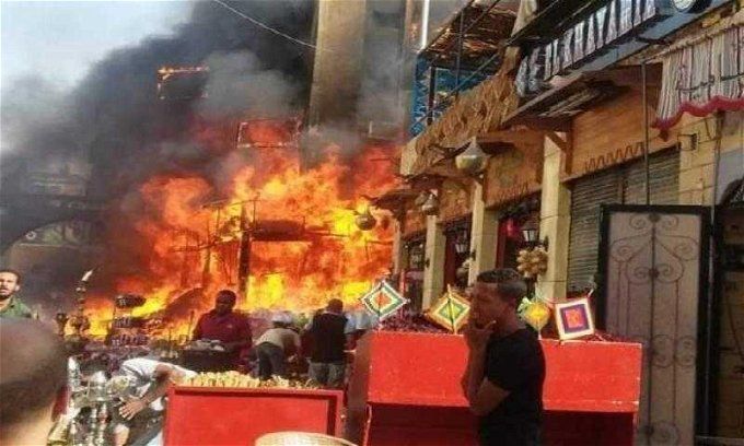 أخبار مصر | اشتعال النيران في محل تجاري بسوهاج.. حرق أدوات منزلية بمليون جنيه