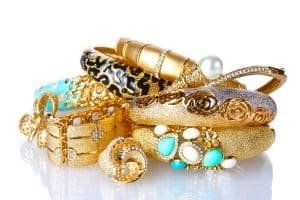 أخبار مصر | أسعار الذهب اليوم الثلاثاء 9 يناير 2024 .. مفاجأة في عيار 21 بعد تراجع أمس