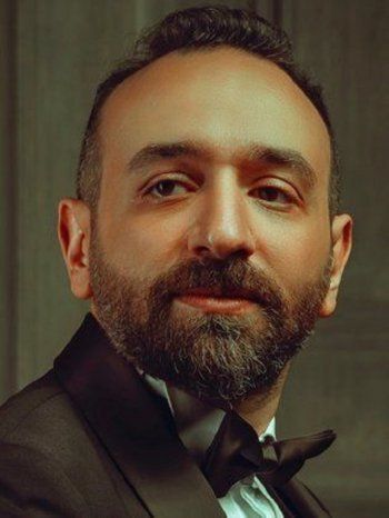 شاهد .. خاص - عمرو سلامة يكشف إذا كان سيطل عادل إمام في فيلم " شمس الزناتي " ومصير " ما وراء الطبيعة 2 "