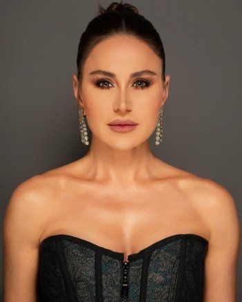 شاهد .. بالصور- بإطلالة تضج بالجمال والأنوثة..ملامح وجه ديمة قندلفت تبهر الجمهور