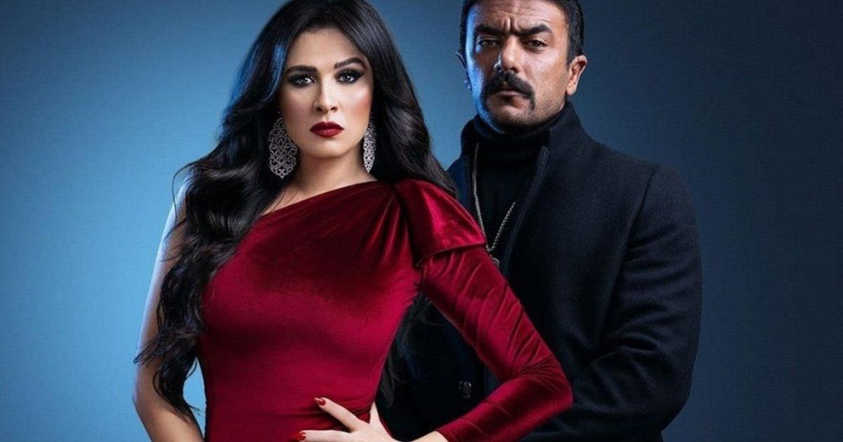 شاهد .. بالفيديو..ياسمين عبد العزيز وأحمد العوضي يرقصان معاً