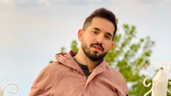 شاهد .. ملحن مصري يفجع بوفاة والدته