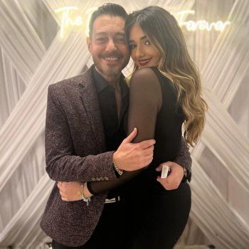 شاهد .. ملك أحمد زاهر تهنئ شقيقتها ليلى على خطوبتها.. وهذا ما قالته