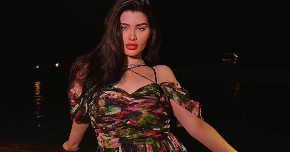 شاهد .. بالصور- بلوك رياضي..روان بن حسين تستعرض رشاقة جسمها أثناء ممارسة الرياضة