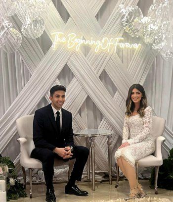 شاهد .. حذاء ليلى أحمد زاهر من Valentino أضاف أناقة لإطلالتها في مناسبتها السعيدة .. وهذا سعره