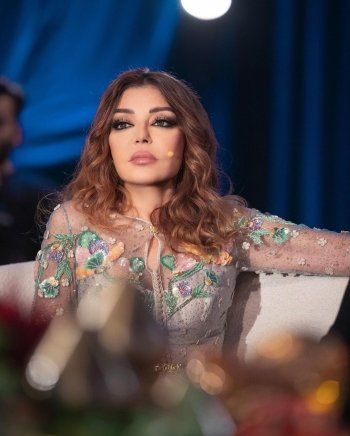 شاهد .. الجمهور يشبه سميرة سعيد بـ هيفا وهبي بأحدث إطلالاتها.. شاهدوا