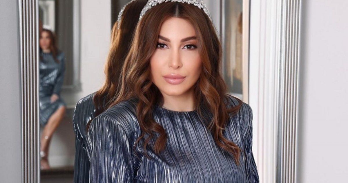 شاهد .. بالفيديو- يارا تبهر الجمهور بجمالها و أنوثتها بفستان رائع