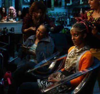 شاهد .. فيلم " حديد، نحاس، بطاريات " قصة حب مستحيلة في مجتمع تسوده الكراهية وهذا ما كشفه المخرج وسام شرف