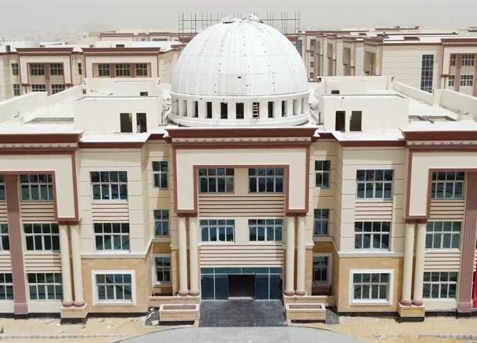 أخبار مصر | تنسيق الجامعات الخاصة والأهلية.. التقديم هيبدأ غداً الطب من 80%